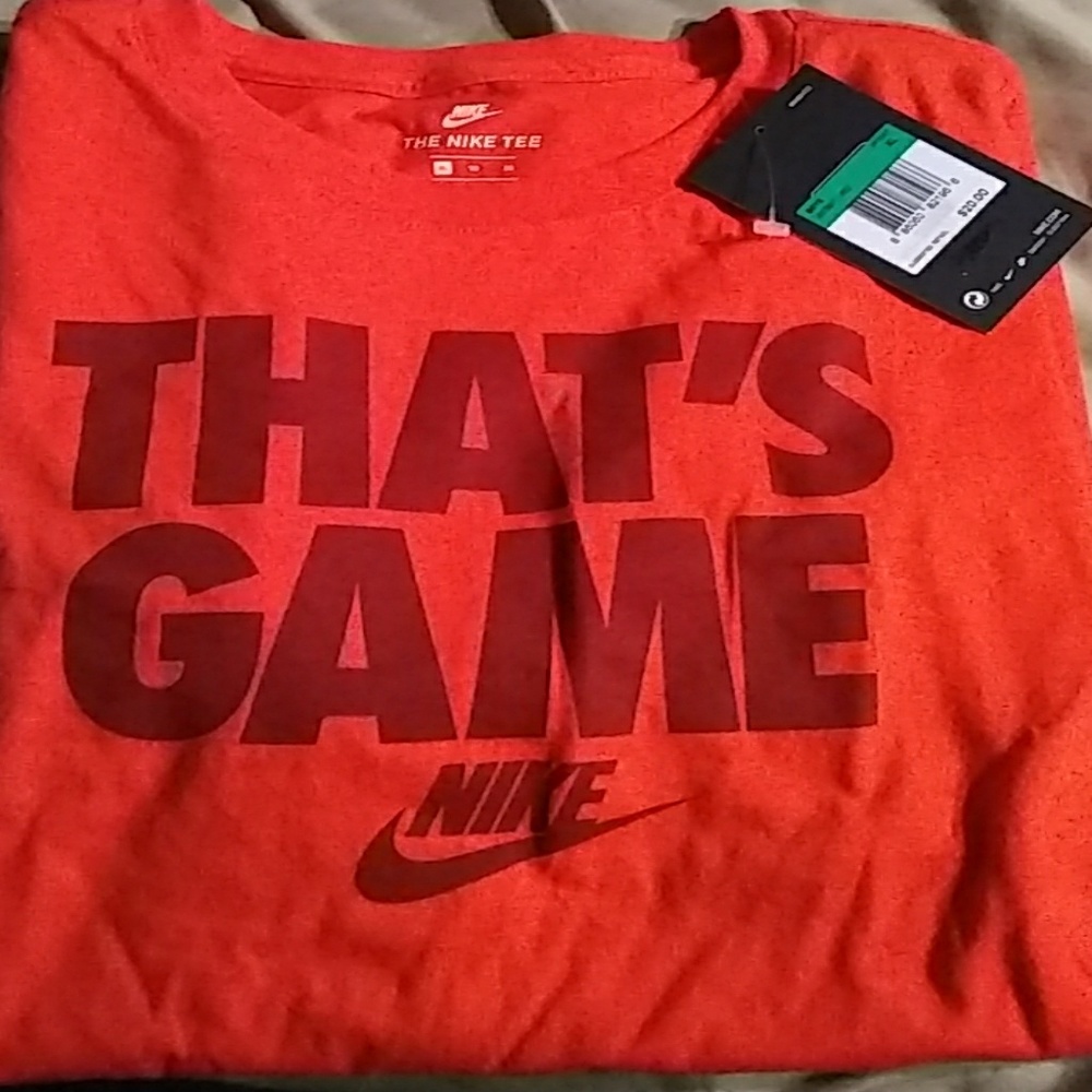 Nike t-shirt